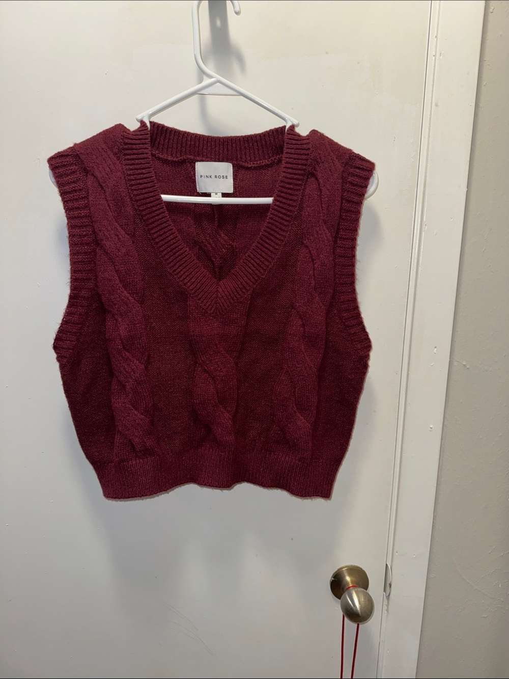 Pink Rose Wine Cable Knit V-Neck Sweater Vest(11)